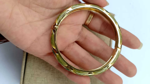 Vòng Pháp Lam Tráng Men Đá Cao Cấp Hoạ Tiết Trẻ Trung Sang Trọng