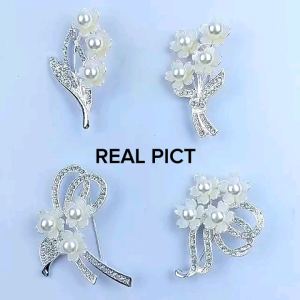 Bros Hijab Jilbab & Aksesoris Muslimah: Desain Bunga Kerang & Blazer Pashmina