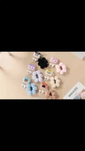 พร้อมส่ง TWS-K43ชุดหูฟังบลูทูธไร้สาย หูฟังบลูทูธลายการ์ตูน พร้อมเคสยางกันกระแทก ไมโครโฟนในตัว มีพวงกุญแจห้อยด้านข้างเคส​