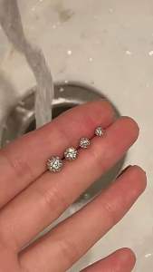 (Bebas beli 2 dapat bonus) A229 Anting tusuk Berkilau zircon pesta wanita korea titanium