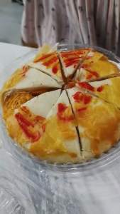 อร่อยซอย 8 รุ่นไข่ทะลัก หนัก 600 กรัม มี 7 ไส้ ขนมของขวัญ ของฝาก