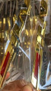 Bộ 2 chữ nổi cứng Mio Crôm vàng bóng hàng nhập Thái Lan chất lượng cao dành trang trí riêng cho dòng xe này bộ chữ nổi gồm 2 cái màu sắc cực đẹp và bền đằng sau có lớp keo về lột ra dán lên thôi giá bán cực tốt bán lẻ như bán sỉ