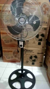 kipas Angin Besi 18 in 3 in 1 Sekai