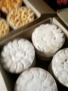 aneka bentuk nastar uk 250 gr