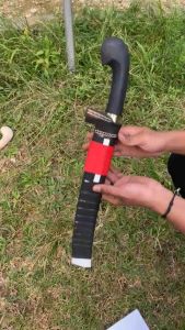 Golok Serbaguna Tebas Kayu Baja Super Tajam