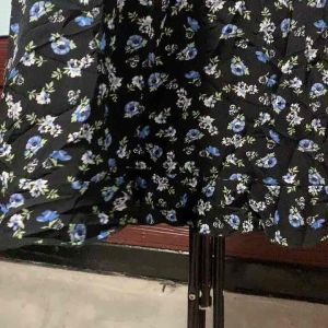 เดรสสั้นหรือมินิเดรสไม่ชับในไชร์ s  แขนตุ๊กตา