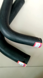 DELANG RADIATOR BENTUK L 2 INCHI2 1/4 INCHI SELANG AIR UDARA HARGA 1 PC