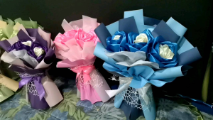 3 pcs. of satin rose flowers bouquet