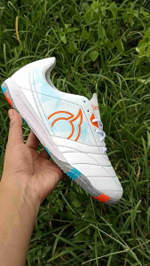 Sepatu Futsal Ortuseight & Jogosala Crusher V2 Dewasa