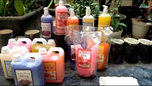 Sabun Mandi Cair 600 Ml Bath Foam Busa Mandi Body Shop Body Wash Premium 600ML PUMP Wangi dan Segar