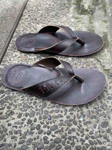 SANDAL KULIT PRIA ( GARANSI KULIT SAPI 100% ) MODEL 4020 COKLAT ( PREMIUM HIGH QUALITY )