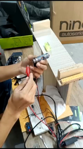 {\n \"article\": \" Bolam Lampu Depan LED HEADLIGHT ECO9 2 WARNA