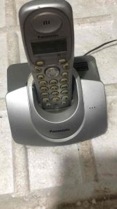 Điện thoại mẹ bồng con panasonic kx-tg 1100( hàng bãi)