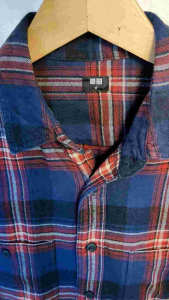 Kemeja Flanel "Uniqlo" Original Second Size M