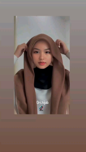 Segiempat Paris Jadul Premium Varisha