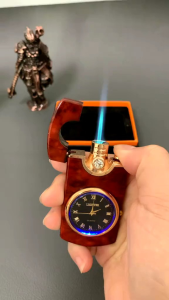 (Shop bán giá sỉ tặng phụ kiện) Bật lửa khè kim đồng hồ HF623 vỏ bằng kim loại sang trọng và cao cấp. Đồng hồ xem giờ được  Shop tặng đầu bơm + thẻ bảo hành