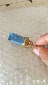 เซนเซอร์ความร้อน สวิทความร้อน Nissan Navara NP300 ปี 2013-2024 ยี่ห้อ Valeo ผลิตที่ฝรั่งเศษ