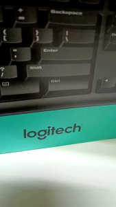 LOGITECH MK270R WIRELESS KEYBOARD+MOUSE COMBO / USB RECEIVER WIRELESS / WITH BATTERIES (BLACK) - 3 YEARS WARRANTY