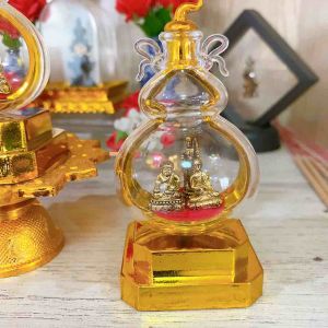 ครอบแก้วทรงน้ำเต้า ดูดทรัพย์ สีทอง พร้อม 3 อรหัน พร้อม ฟิลเลอร์ สีวลี พร้อม อุปคุต พร้อม สังกัจจาย นาน ทองเหลือง แท้ พร้อม คาถาบ ที่สวด