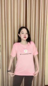 Desain Kaos Wanita Modern: Kekinian & Nyaman