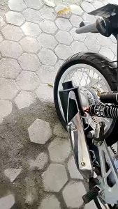 Cover Tameng Knalpot Chrome Tahan Karat Mengkilap Keren untuk Berbagai Jenis Knalpot Motor