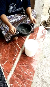 Sarung Batik Gus Iqdam Viral Terbaru