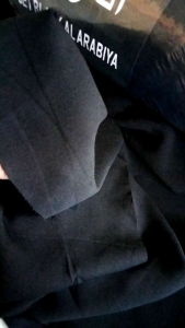 Kain Jet Black Al Arabiya Super premium Hitam pekat lebar 1.50 Cm
