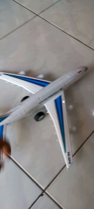 Mainan Pesawat Dorong Tanpa Baterai Panjang 42 cm
