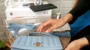 RIZKY BAG COLLECTION - TAS SELEMPANG KOTAK WANITA MOTIF