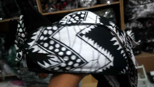 udeng batik singalodra iket kepala
