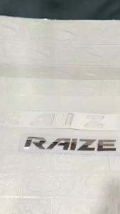 Emblem kap mesin RAIZE