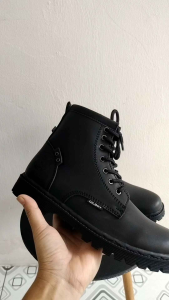 Gilboy Sepatu Pria Boots Formal Casual Fashion Travelling