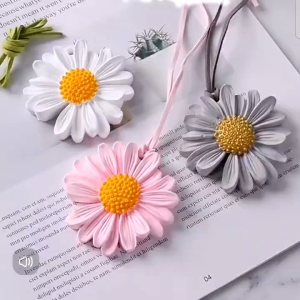 Aroma Stone Car Air Freshener Daisy /Car Accessories Car Diffuser Valentines Gift Birthday Gift Wedding Gift Mothers Day Gift Teachers Day / Batu Aroma Kereta 小皱菊扩香石
