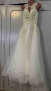 PRELOVED TWO WAY WEDDING DRESS DETACHABLE MERMAID STYLE