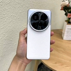 Hardcase Leather Xiaomi 15 Ultra melindungi kamera Mewah elegan kualitas import Terbaik