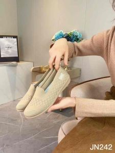 JOANNE Slip On Flat Shoes Sepatu Wanita #JN242