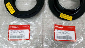 2 IN 1 SET - FRONT ABOSRBER COIL SPRING SEAT COMP - HONDA CIVIC TEA 2016-2022 - HONDA THAILAND ORIGINAL - 51688-TEA-T00