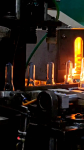 ขวด 1500ml. กลมลอน ปากสั้น 29mm พร้อมฝา บรรจุ72ใบ/แพ็ค