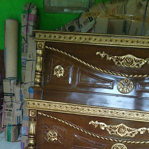 Dipan Roti Kayu Jati Kombinasi Emas