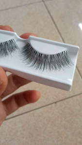 Bulu mata palsu artisan natural lembut lentik 2552 ukuran Medium ( isi : 6 atau 1 lusin + cover )