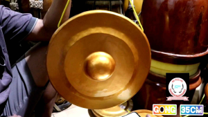 Gong Besi Diameter 20 cm Gold Plus Pemukul