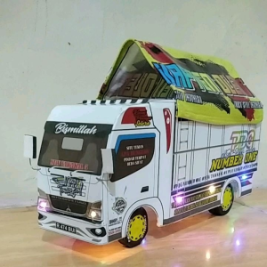 TRUK OLENG MINIATUR TERLARIS UK. 30 TAWKAL PUTIH FULL VARIASI LAMPU KELIP BONUS BATRAI