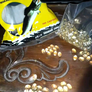 HEMAT...MINYAK IKAN KUCING 100 BUTIR VITAMIN UNTUK KUCING ANJING KELINCI BURUNG AYAM MUSANG DAN HEWAN PELIHARAAN LAINNYA