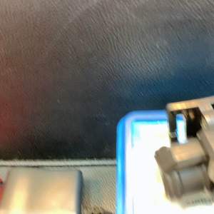 ไฟฉายคาดหัวชาร์จไฟรุ่นD-281แสงเหลือง