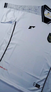 Jersey Kaos Timnas 2025 Embos