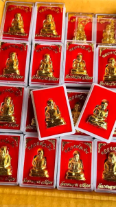 100 องค์หลวงพ่อเงินรุ่นรูปหล่อพระหลวงพ่อเงินถือเป็นวัตถุมงคลที่นิยมมากมีชื่อเสียงด้านเมตตามหานิยม ค้าขาย และโชคลาภ