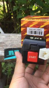 Holder/ saklar kanan kiri grand astrea prima merek tokaido