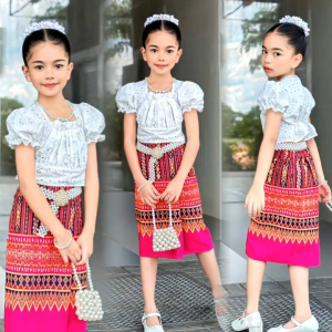 ชุดไทยประยุกต์เด็กหญิงรุ่นบัวหลวง ไม่รวมเครื่องประดับ