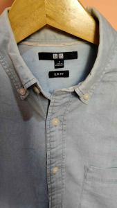 Kemeja Denim "Uniqlo" Original Second Size S