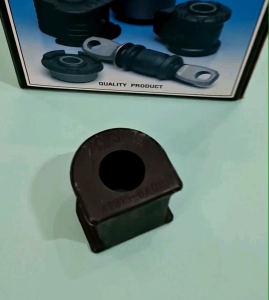 Karet Stabil Stabilizer Depan Soluna Starlet RBI 48815-0A010